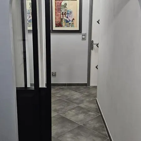 Vue Mer Balcons F3 Proche Centre-ville Et Plage *