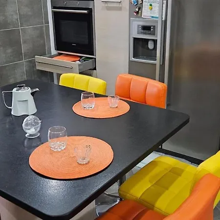 Appartamento Vue Mer Balcons F3 Proche Centre-ville Et Plage